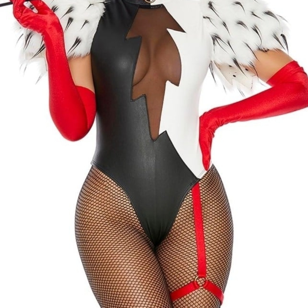 Cruella DaVille Costume
